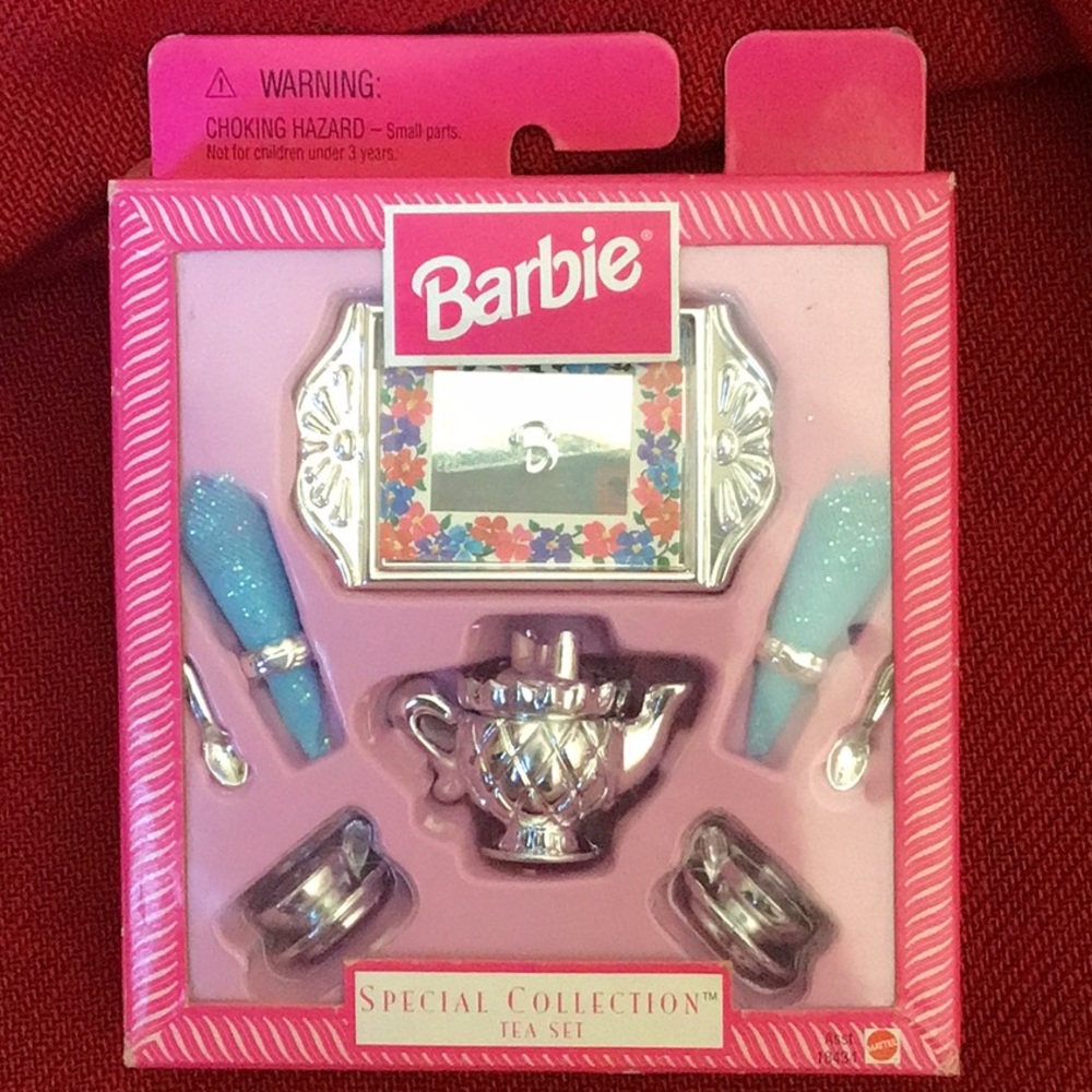 1997 Barbie Special Collection Tea Set